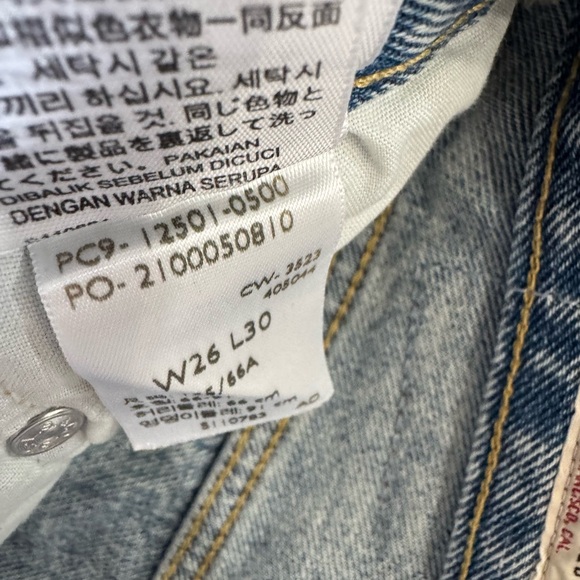 Levi's 501 - Picture 9 of 11